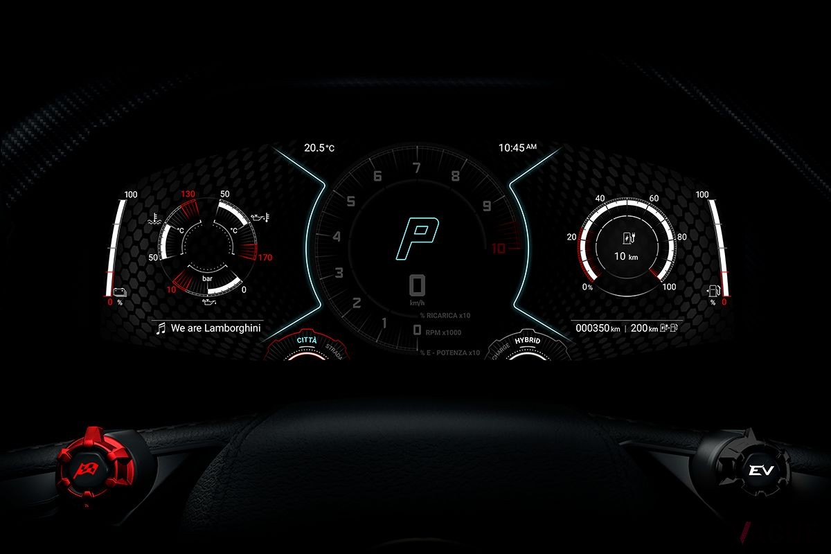 まもなく世界初公開予定のランボルギーニ新型PHEVスーパーカー「LB744（コードネーム）」のコックピット画像