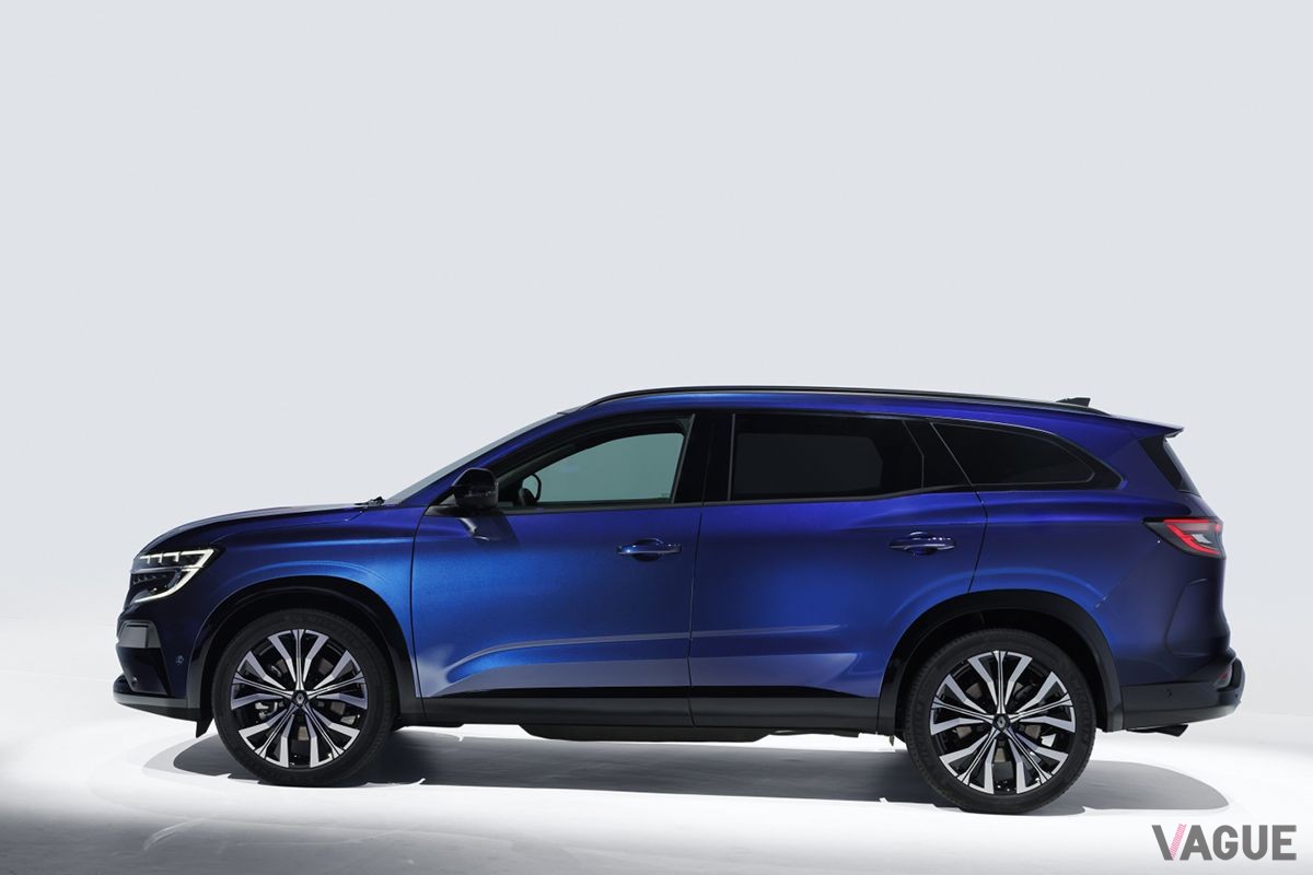 世界初公開されたルノー新型「エスパス」