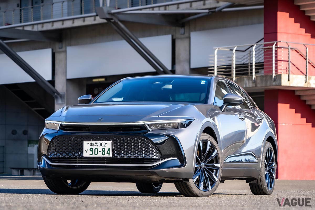 トヨタ「クラウン・クロスオーバー RS“アドバンスド”」
