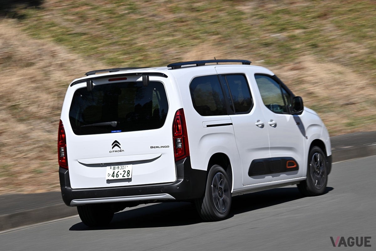 ロング化によってキャビンや荷室がより広くなり、乗り心地も一段と快適になったシトロエン「ベルランゴ ロング」