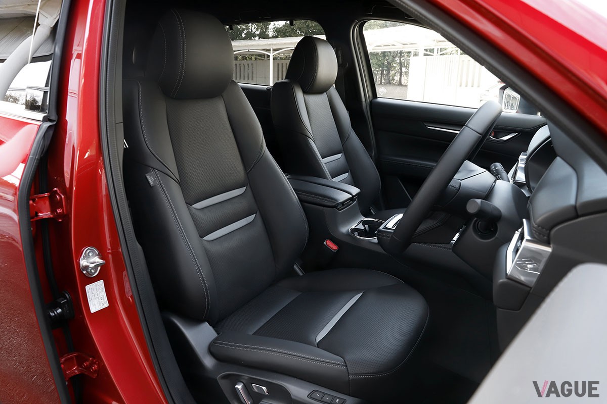 マツダ「CX-8 25S スポーツアピアランス」