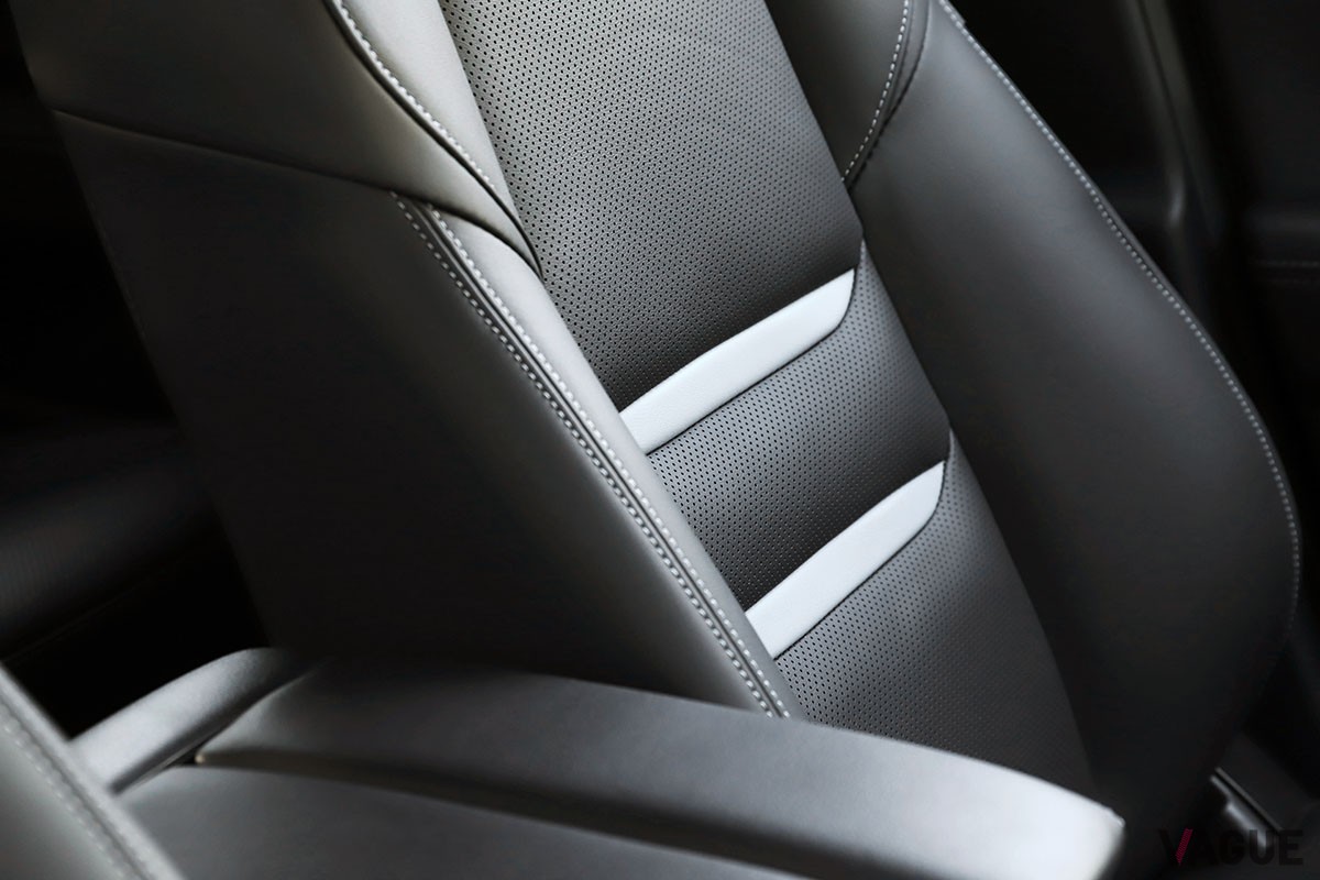 マツダ「CX-8 25S スポーツアピアランス」
