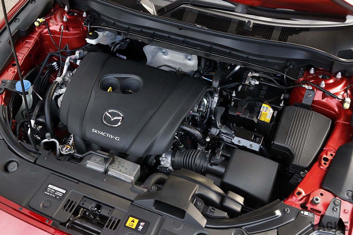 マツダ「CX-8 25S スポーツアピアランス」