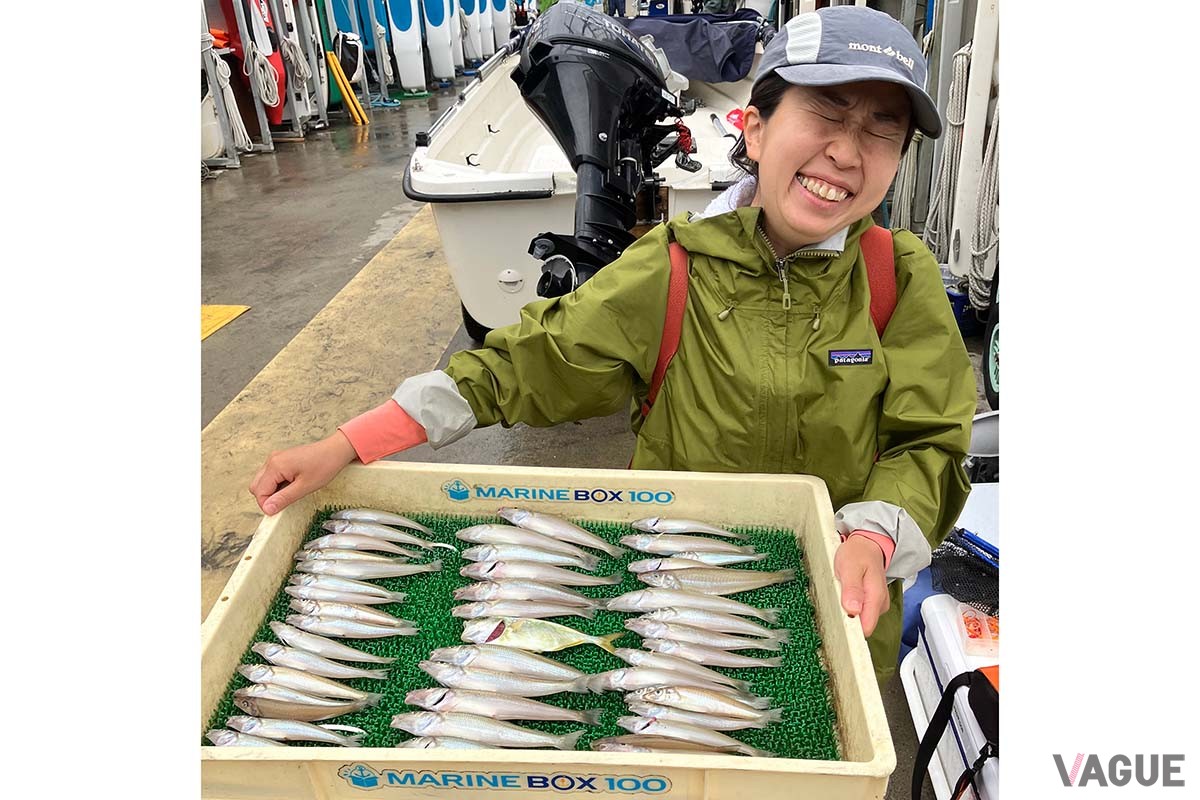 はじめてのシロギス釣りの女性でも、短時間でこの釣果！