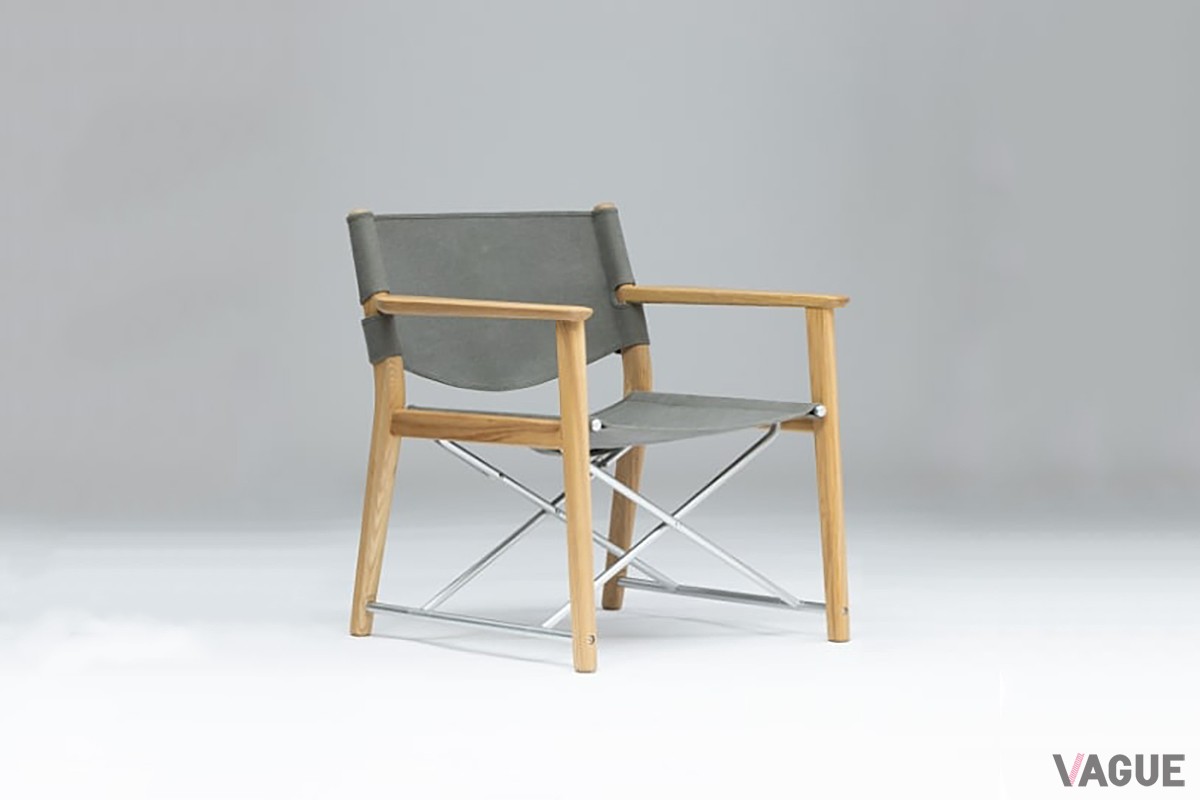 陽の当たる窓辺での読書からリモートワークまで、家のあらゆる場所をくつろぎスペースに変える折りたたみ式の本格ラウンジチェア「foxx chair」