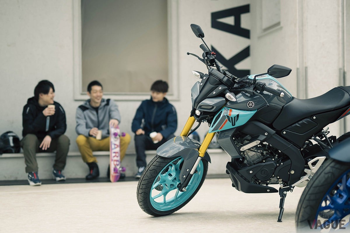 戦闘的なマスクとやや前方に着座するライディングポジションで、スポーツライディングを楽しめそうなヤマハ「MT-125」（写真は海外仕様）