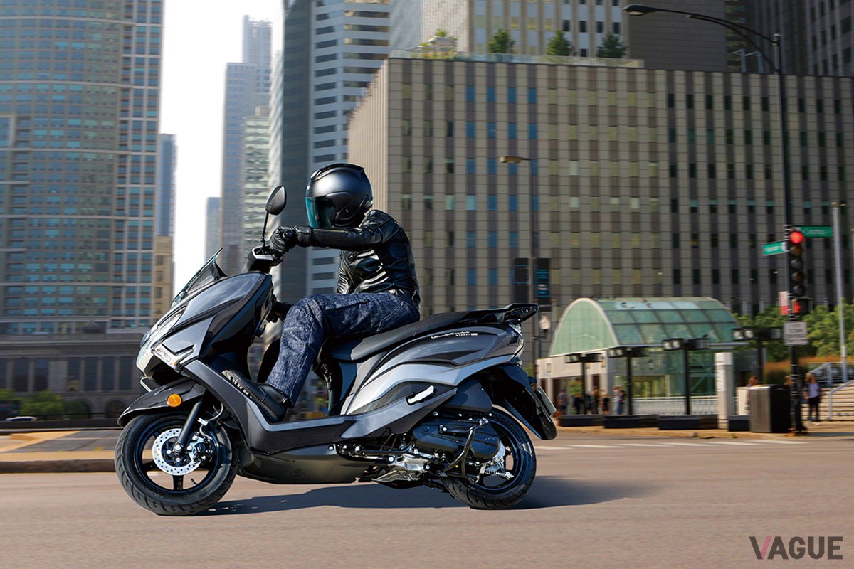 125ccクラスでありながらワンランク上の車格で、コストパフォーマンスにも優れるスズキの新型スクーター「バーグマンストリート125EX」
