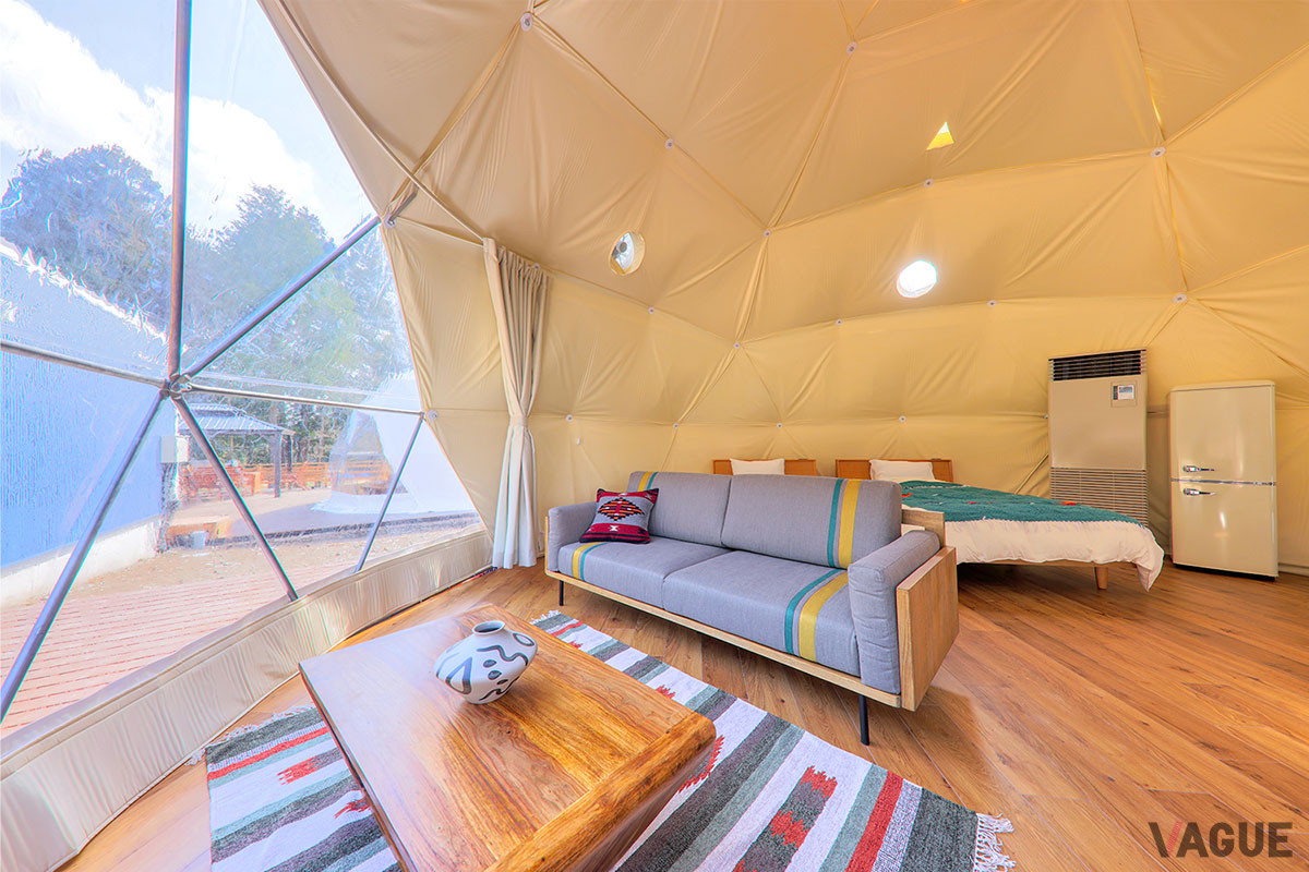 各棟にはベッドスペースのほかに、リビングスペースも用意される