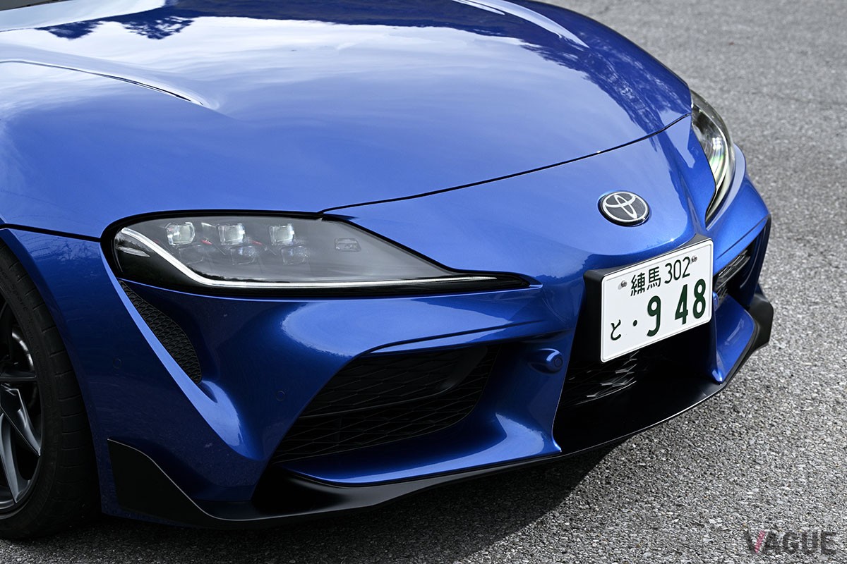 手の内で操る爽快感と限界走行時のダイレクト感が魅力的なMT仕様がラインナップに加わったトヨタ「GRスープラ」