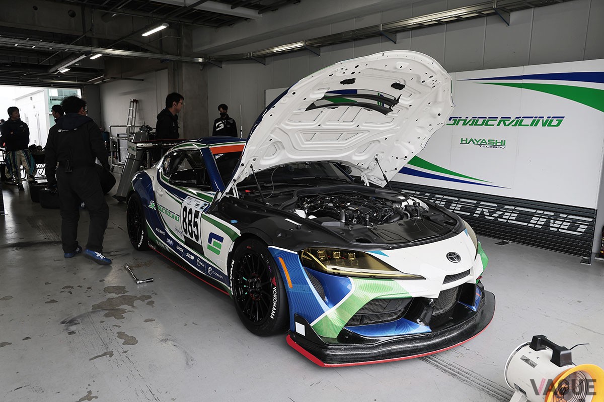 世界のレースで活躍中のトヨタの市販レーシングマシン「GRスープラGT4」。サーキットにおいてキレのある走りを見せつけた
