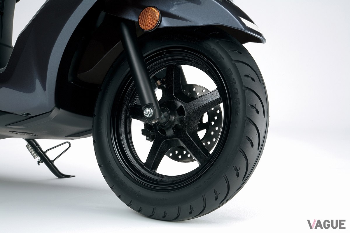 125ccクラスでありながらワンランク上の車格で、コストパフォーマンスにも優れるスズキの新型スクーター「バーグマンストリート125EX」