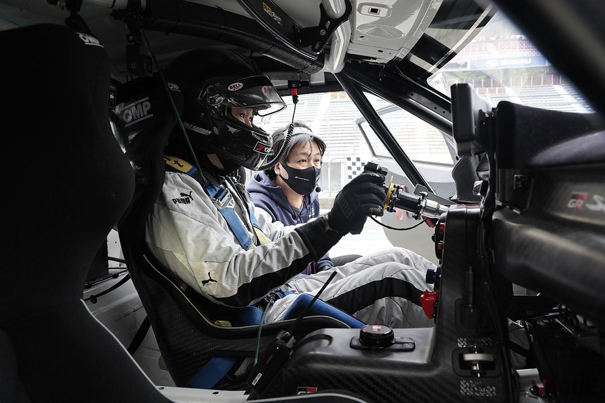 世界のレースで活躍中のトヨタの市販レーシングマシン「GRスープラGT4」。サーキットにおいてキレのある走りを見せつけた