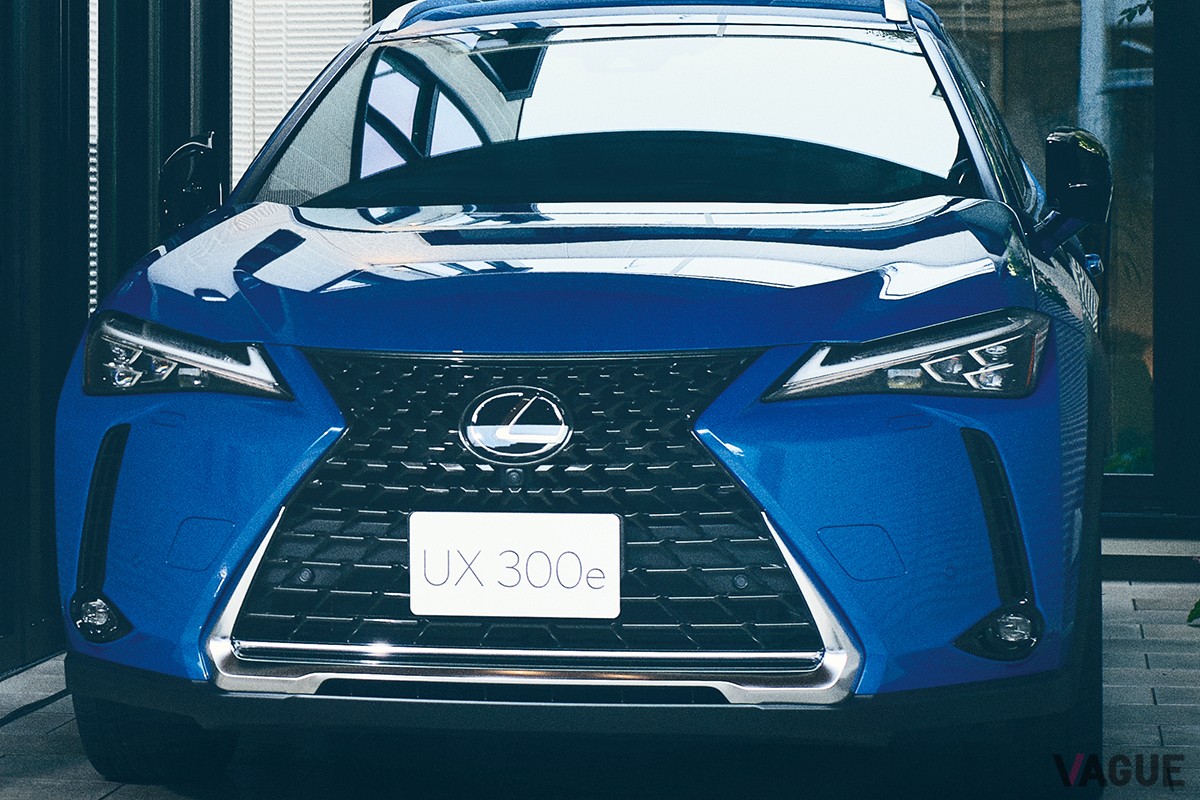 レクサス改良新型「UX300e」