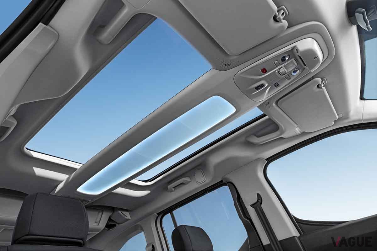 フィアット新型「ドブロ」のインテリア