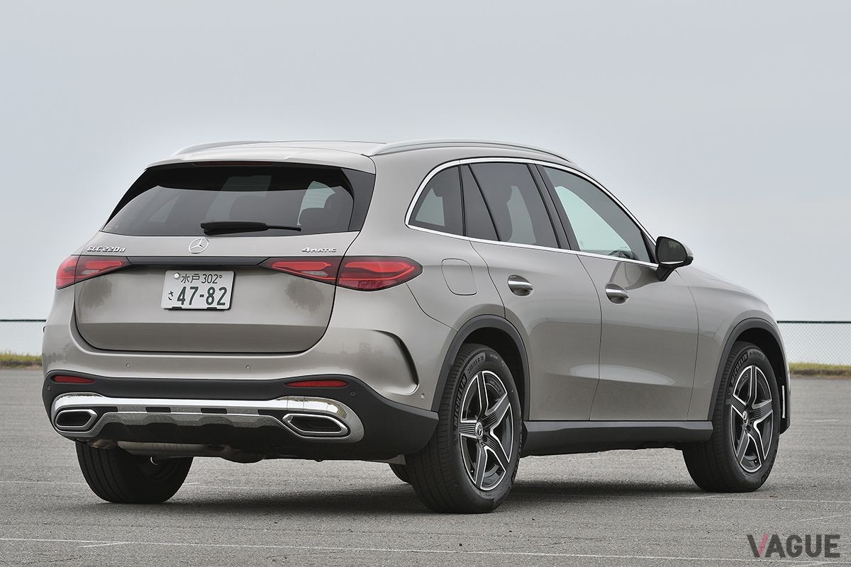 2024年は7074台を販売し、輸入車メーカー車モデル別新車登録台数ランキングで2位、輸入SUVではナンバーワンとなったメルセデス・ベンツ「GLC」