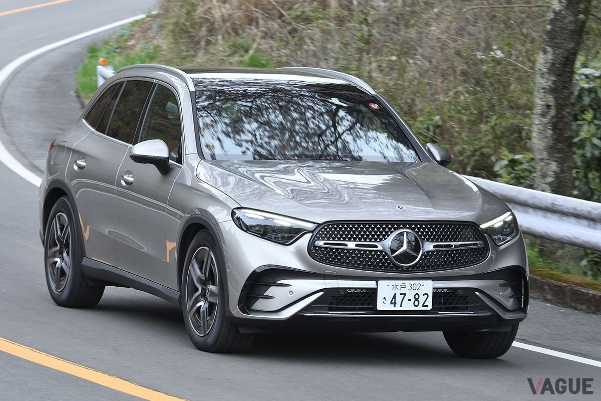 2024年は7074台を販売し、輸入車メーカー車モデル別新車登録台数ランキングで2位、輸入SUVではナンバーワンとなったメルセデス・ベンツ「GLC」