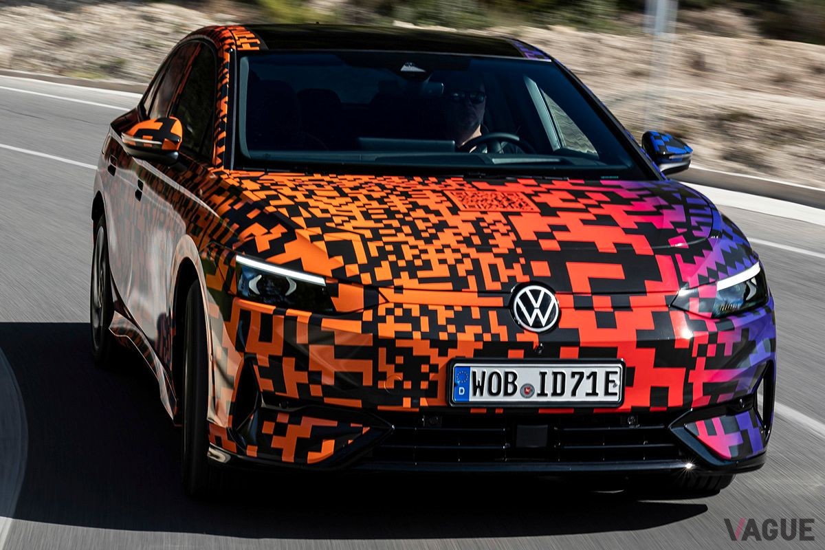 まもなく世界初公開されるVW「ID.7」（プロトタイプ）