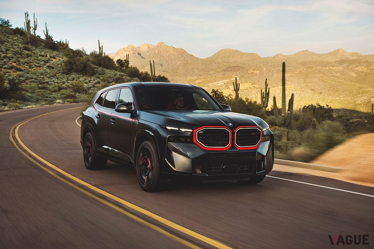 BMW新型「XM レーベル・レッド」