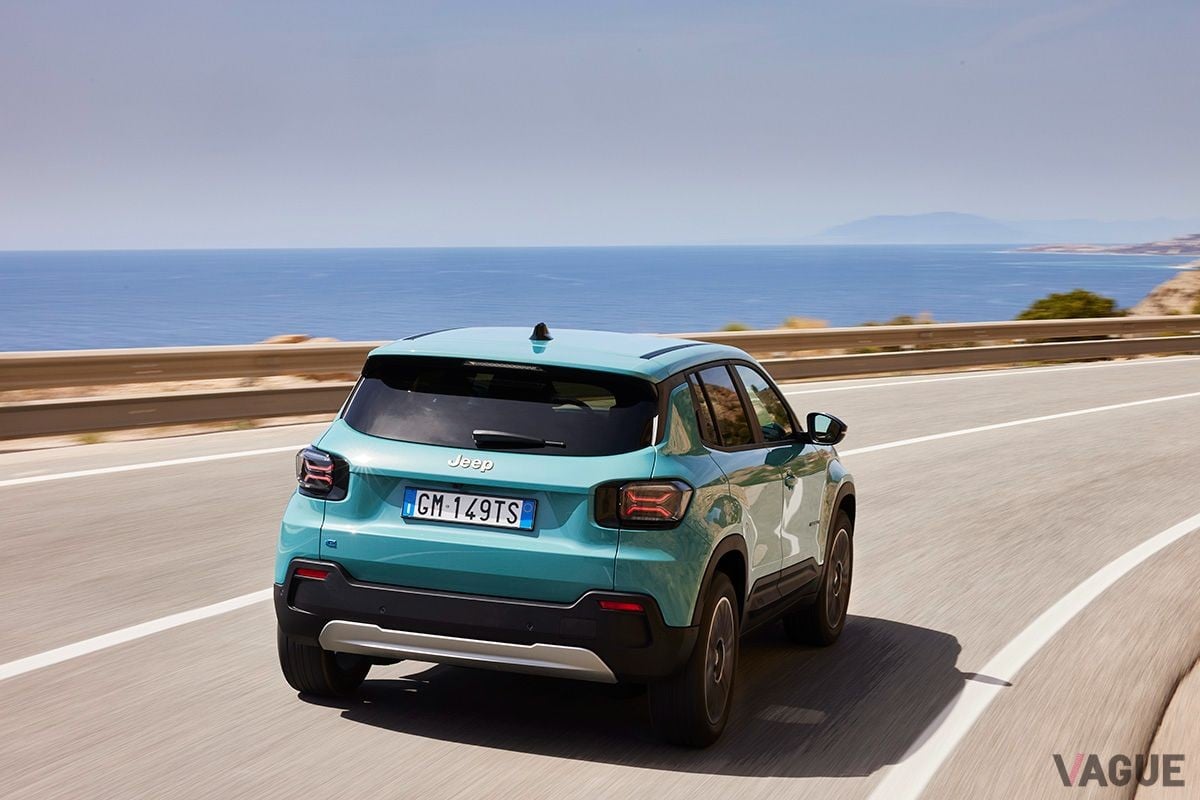 欧州市場で受注が10万台を突破したジープ新型「アベンジャー」。日本でもまもなく登場する予定だ