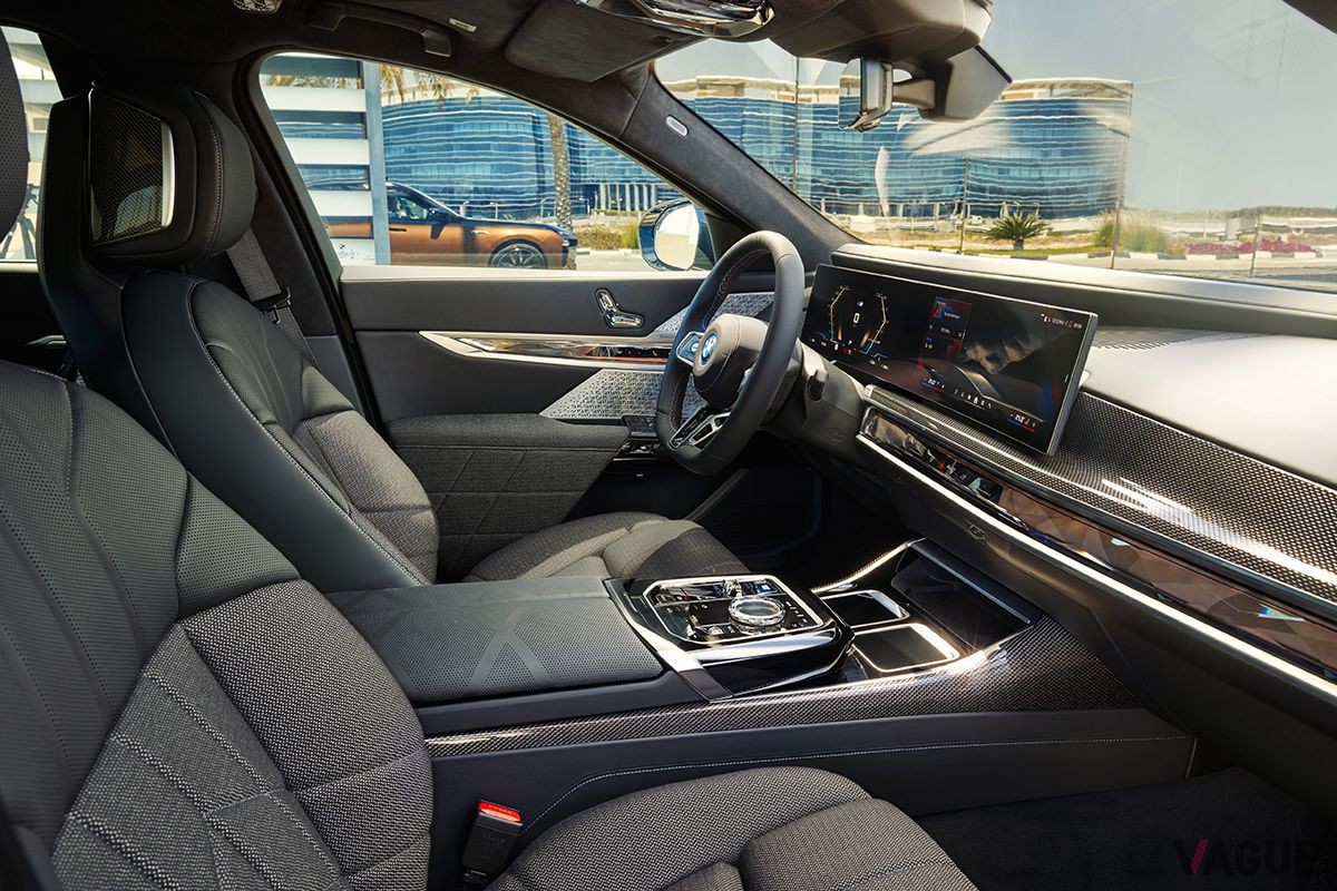 BMW新型「i7 M70 xDrive」のインテリア