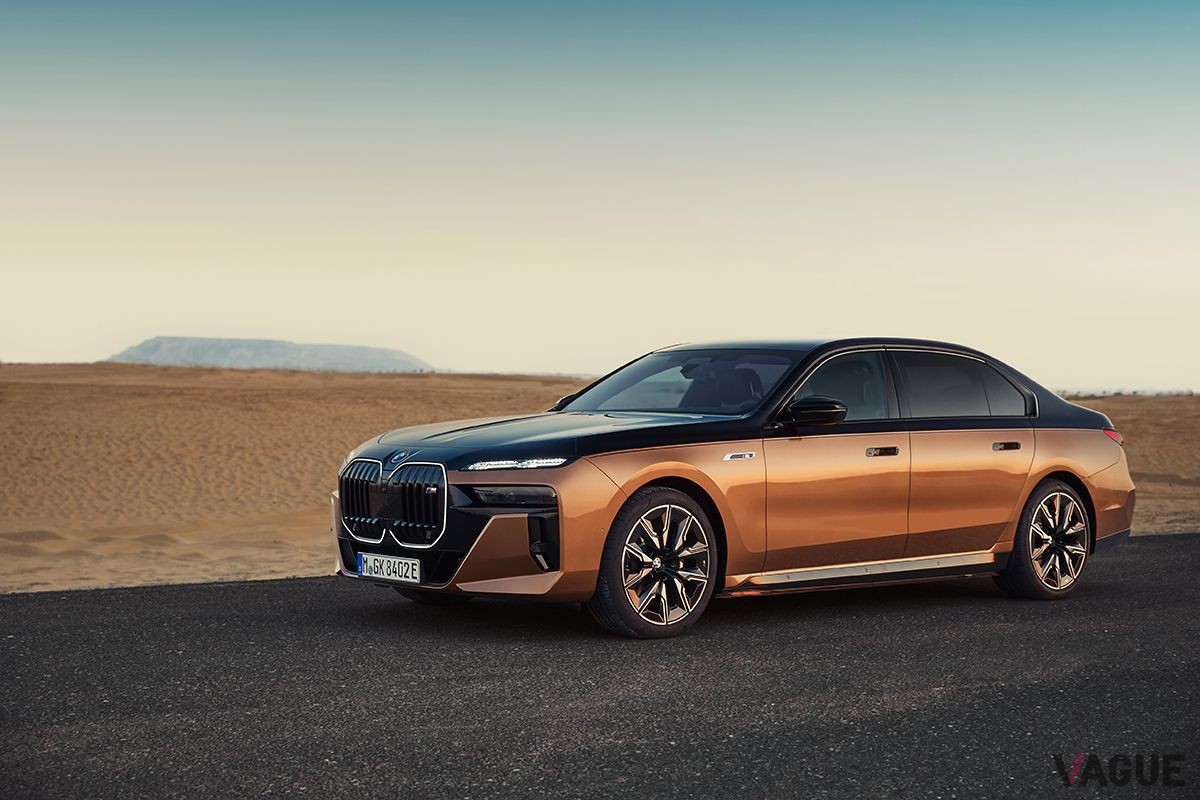 BMW新型「i7 M70 xDrive」