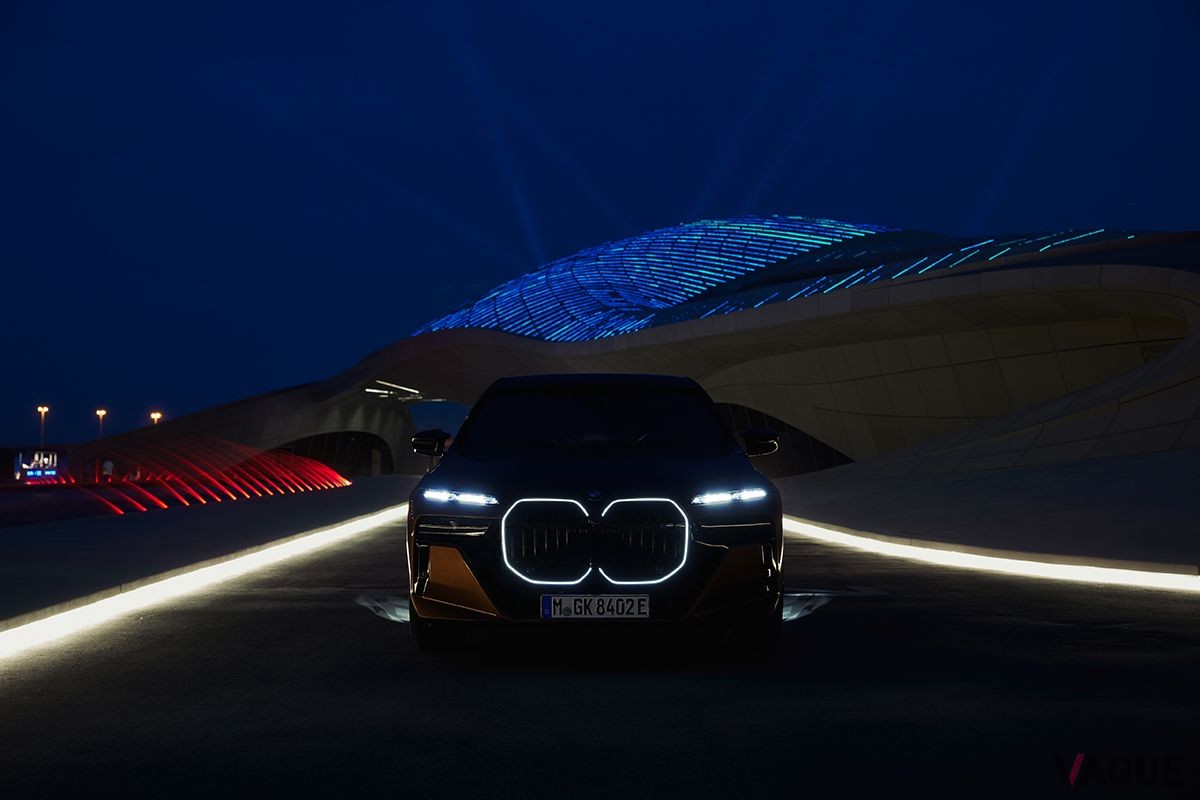 BMW新型「i7 M70 xDrive」