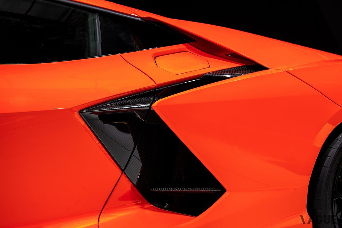 アジア初公開となったランボルギーニ新型「レヴエルト」