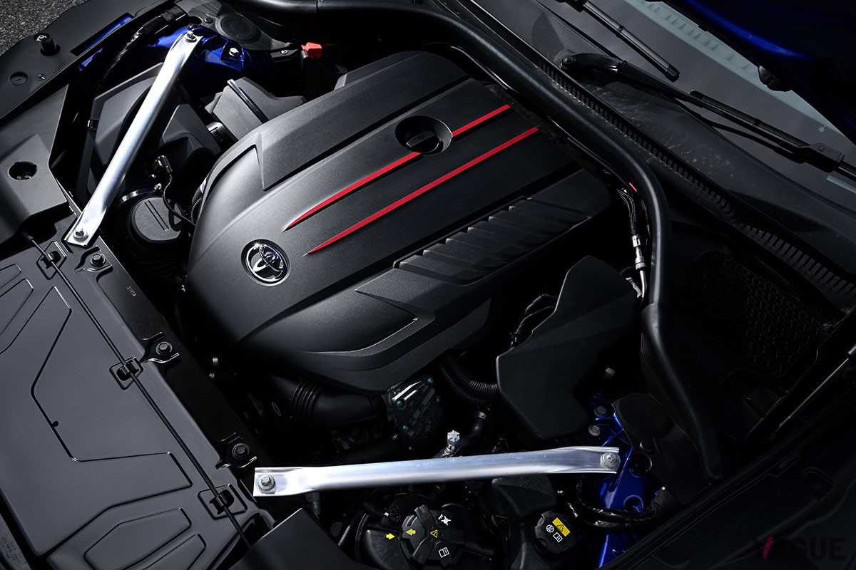 手の内で操る爽快感と限界走行時のダイレクト感が魅力的なMT仕様がラインナップに加わったトヨタ「GRスープラ」