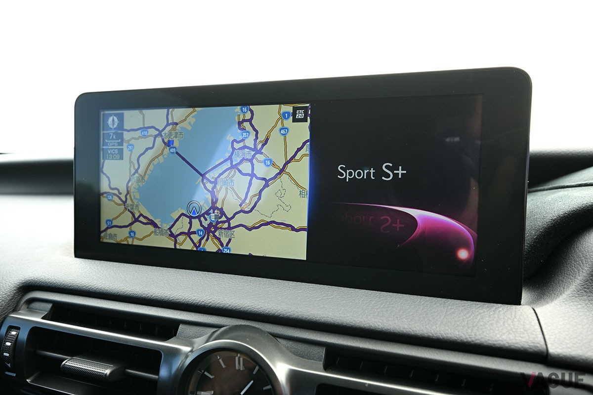 絶滅が危惧される5リッターV8自然吸気エンジンを搭載したレクサス「IS500 “F SPORT Performance"」