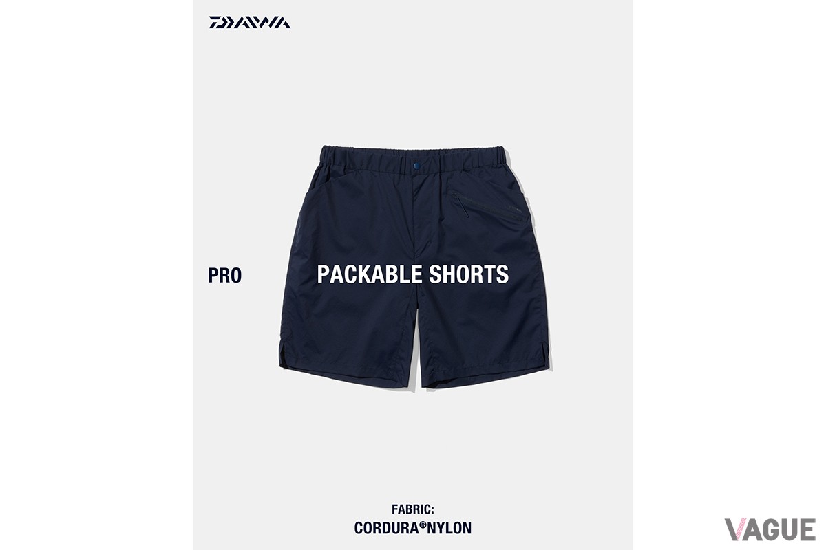 強靱なコーデュラナイロンを使った「PACKABLE SHORTS【PRO】」（1万7600円）。なんてことないショーツに見えるが、耐摩耗性、はっ水性を備えており岩場を歩くときも安心だ。左側のポケットは止水ファスナー付きで、小物を落とさず持ち歩けるのがうれしい。