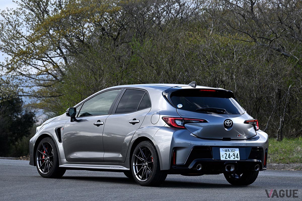 トヨタ「GRカローラ RZ」