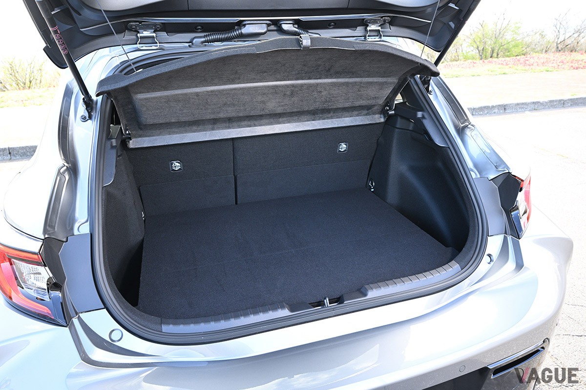 トヨタ「GRカローラ RZ」