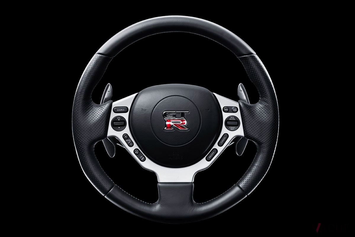 日産「GT−R」2007年モデルのインテリア