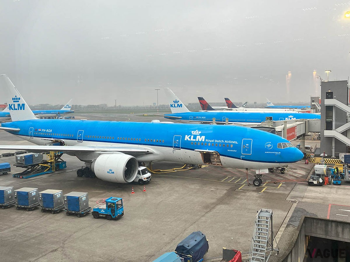 KLMでアムステルダムまで行き、そこからエールフランスへトランジット