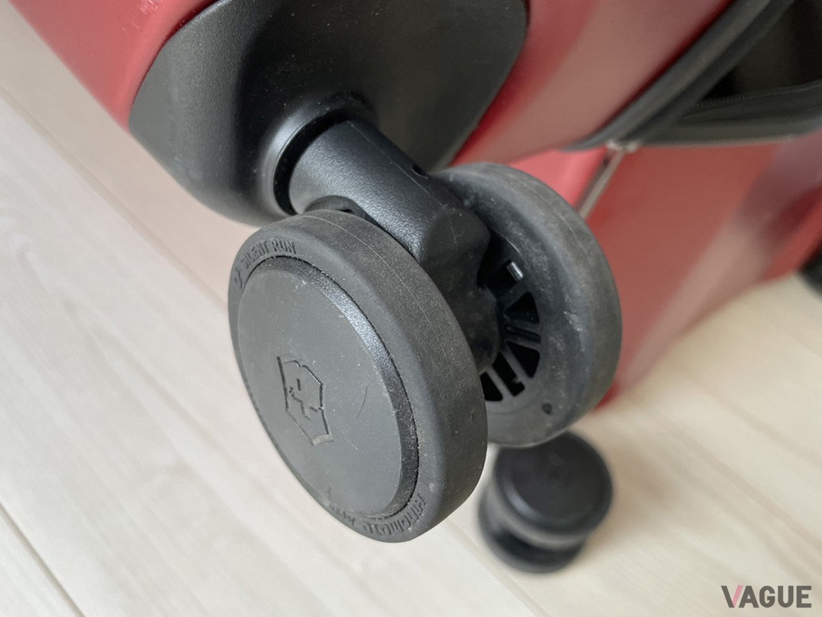 ホイールは4つですが、2重になっているため8ホイール。かなり操作性がよく、大きさに比べて走行性能の高さが感じられました