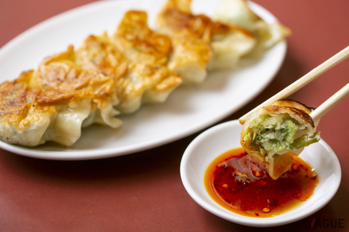 焼き餃子580円。茹で餃子もあり金額は同じ580円。マストで頼みたい一品