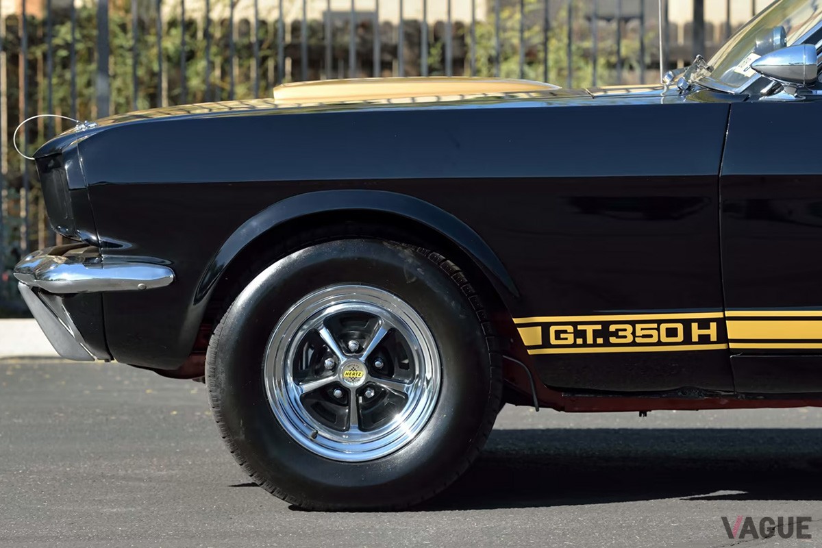 マグナム500ホイールが装着されている（C）Mecum Auctions