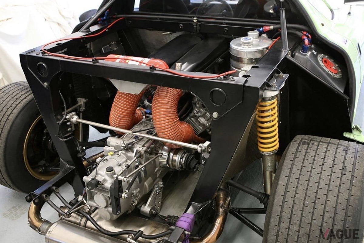 トランスミッションにはヒューランド製の6速シーケンシャルタイプがおごられる（C）RaceCarsDirect.com