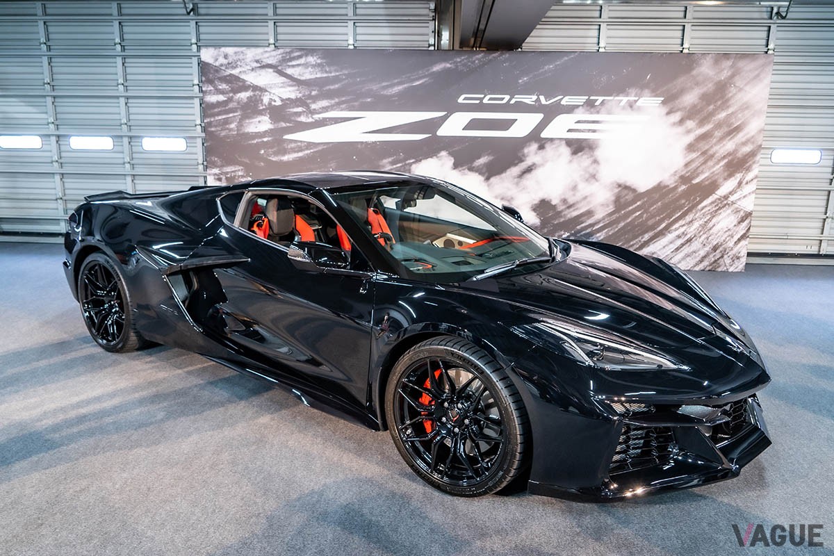 「シボレー ファン デイ2023」で日本初公開されたシボレー「コルベットZ06」は、レーシングカーをベースに開発された高性能モデル