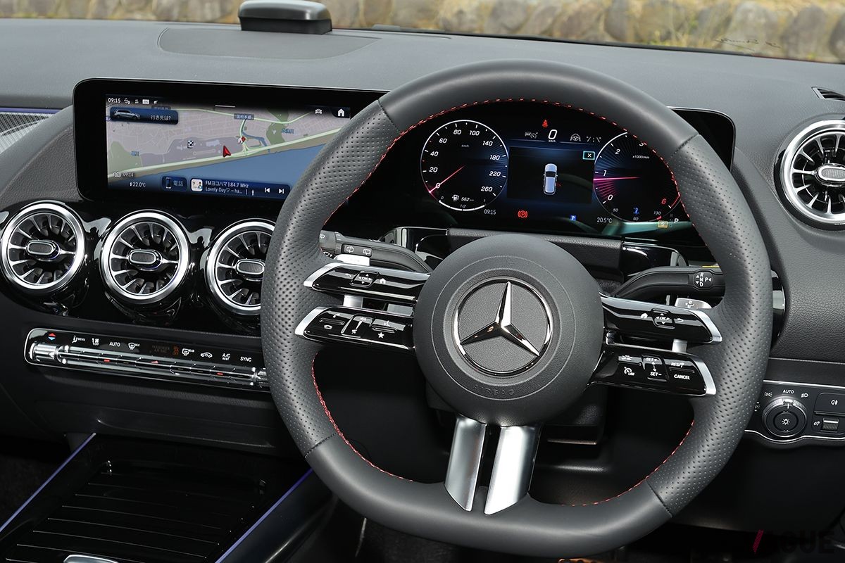 メルセデス・ベンツ改良新型「Bクラス」のインパネ
