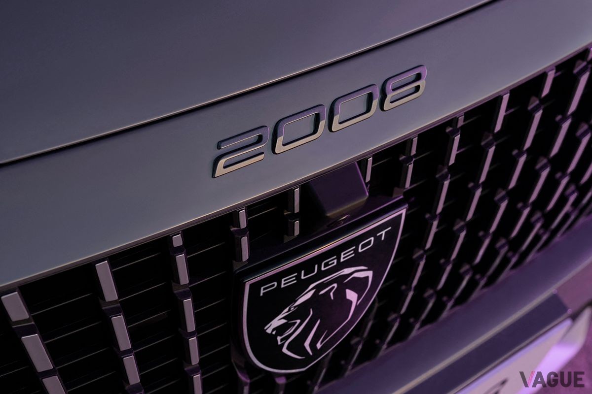 プジョー改良新型「E-2008」