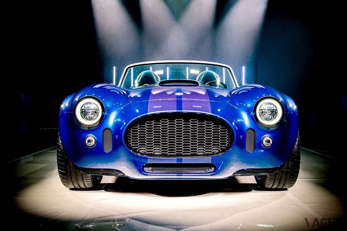 新型「ACコブラGTロードスター」