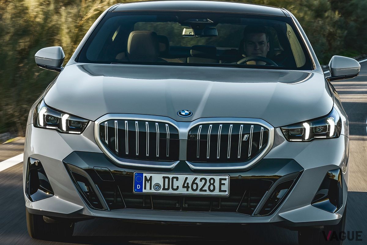 BMW新型「5シリーズセダン」