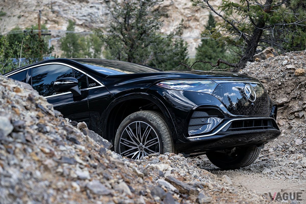 メルセデス・ベンツ新型「EQS SUV」