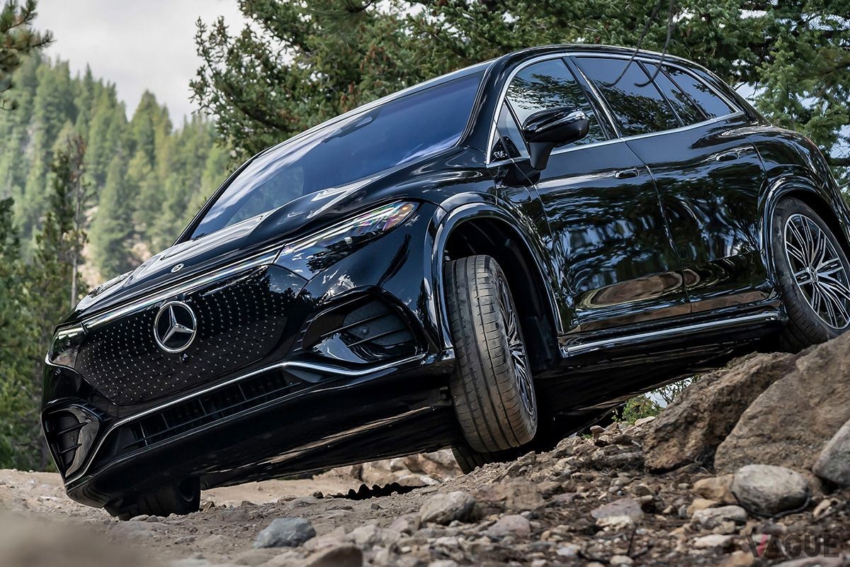 メルセデス・ベンツ新型「EQS SUV」