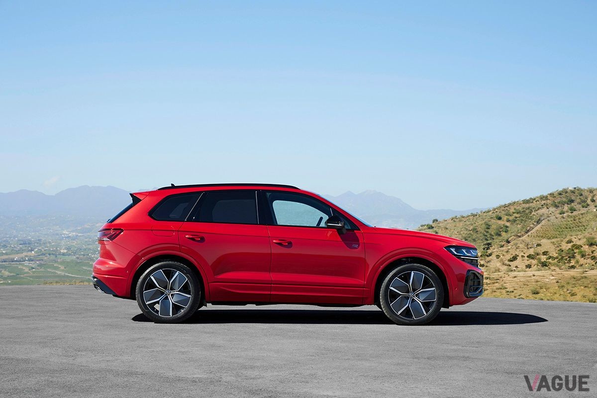 VW新型「トゥアレグ」