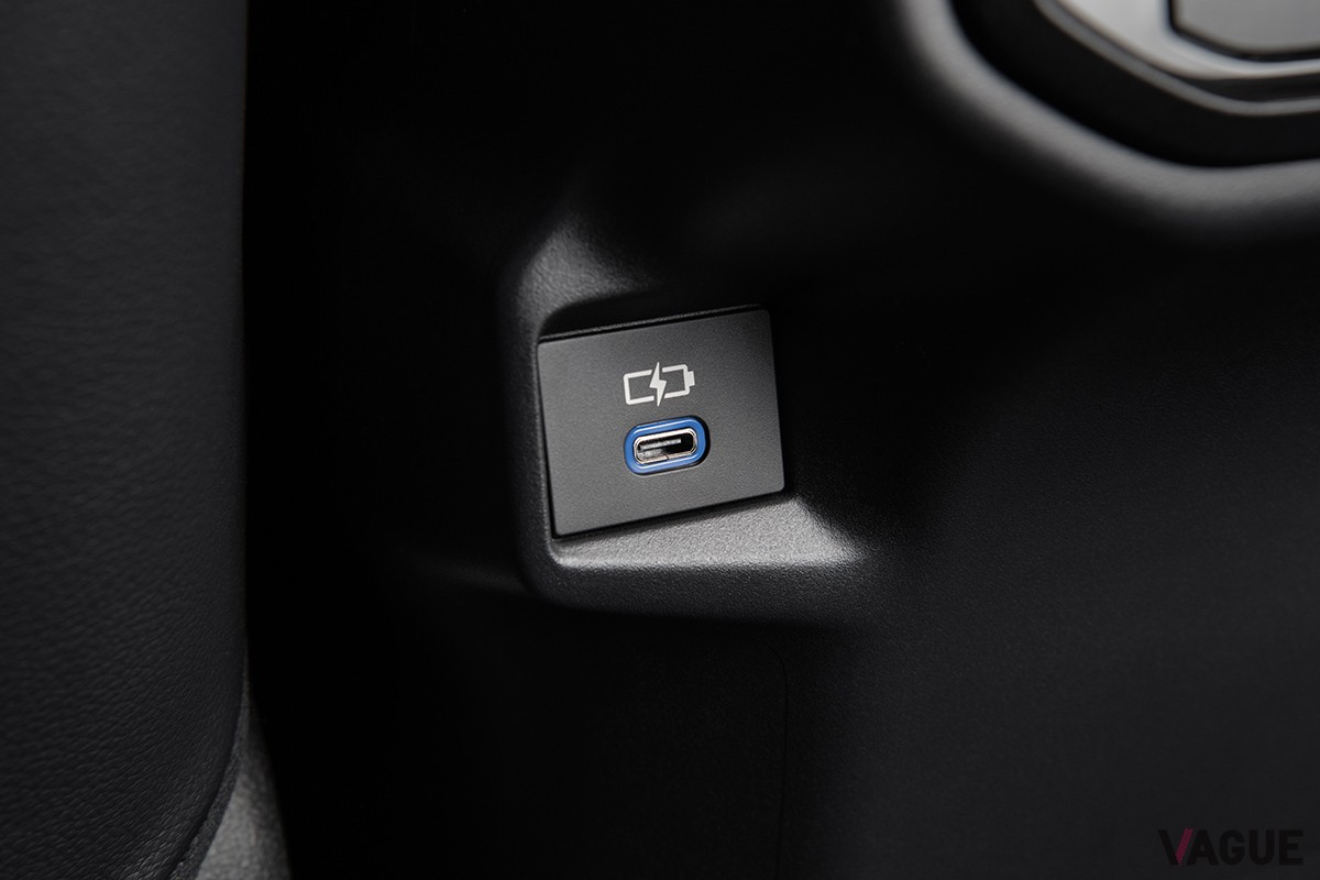 レクサス新型「TX」は、トヨタ「グランドハイランダー」がベースモデルになると見られている
