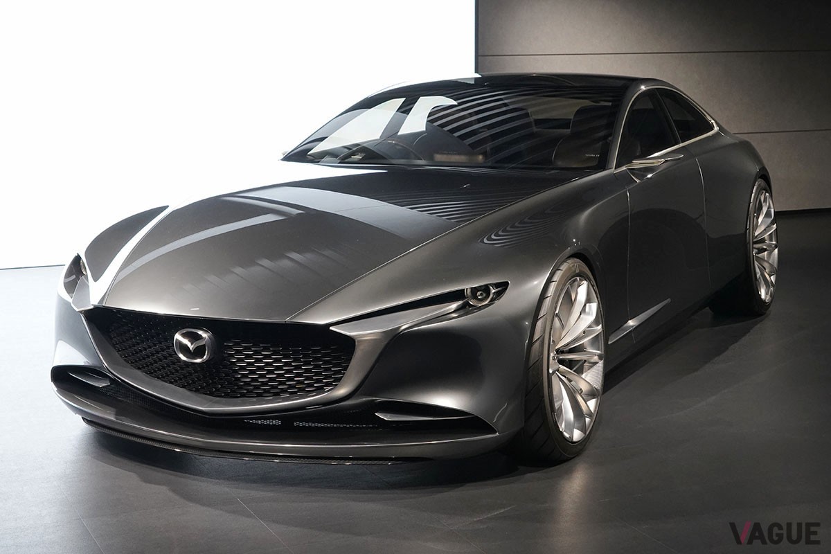 残念ながら開発はストップしていると推測されるマツダ「VISION COUPE」
