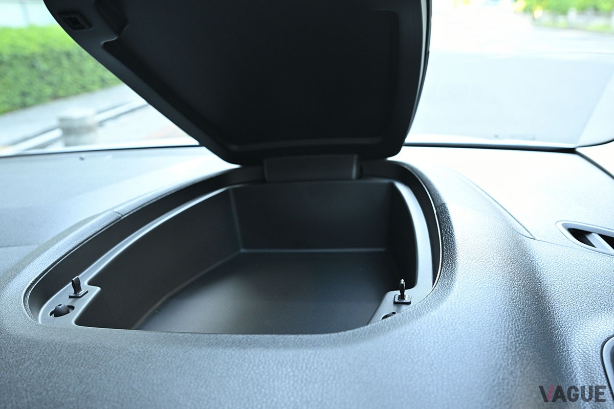 フィアットの人気ミニバン「ドブロ」のインテリア