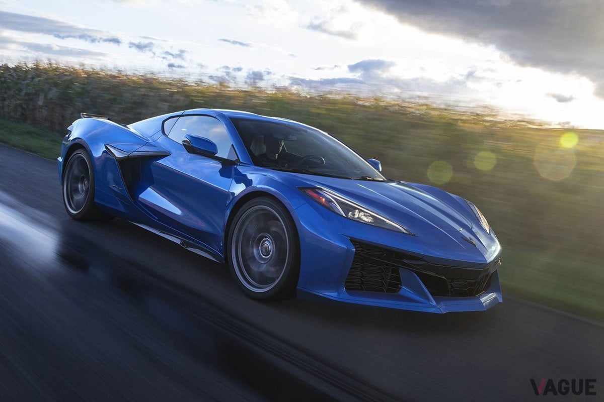 早期の日本上陸が期待されるシボレー「コルベットZ06」は670hp／623Nmを発生する5.5リッターV型8気筒DOHCエンジンを搭載